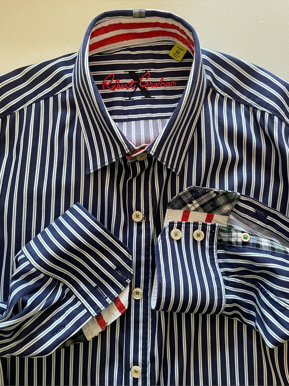 Robert Graham - all cotton striped dress shirt Size Medium
